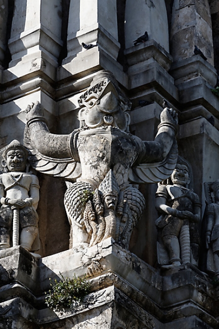 Wat Ratchaburana-060